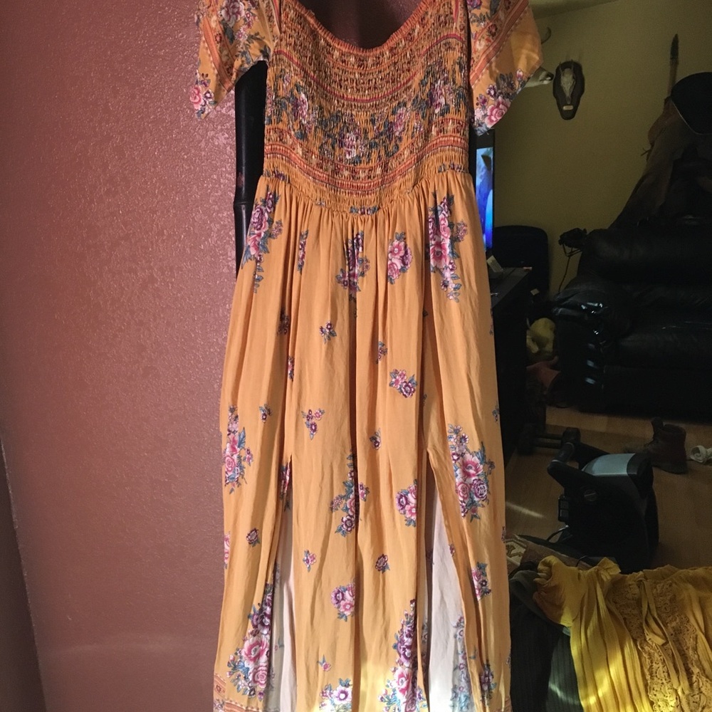 Off shoulder dress